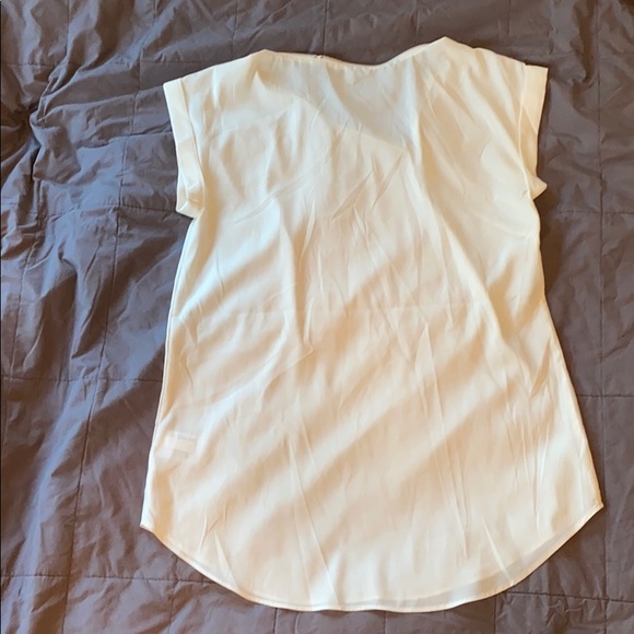 White Express blouse with Zipper - Picture 3 of 3